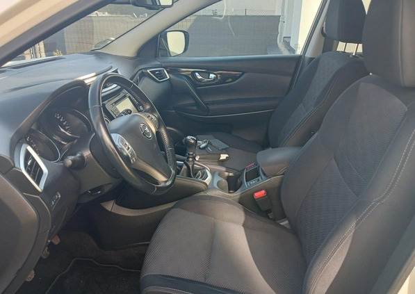 Nissan Qashqai cena 64500 przebieg: 115783, rok produkcji 2016 z Łaszczów małe 781